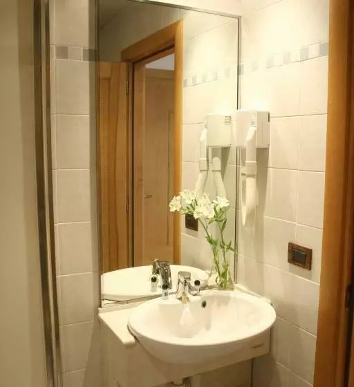 スタンダードトリプルルーム, Ecoresort Le Sirene Caroli Hotels