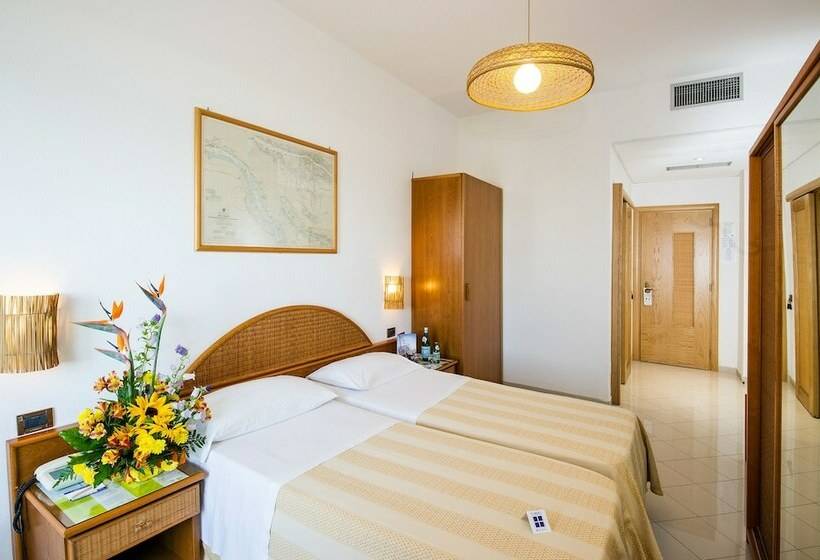 اتاق استاندارد سه نفره, Ecoresort Le Sirene   Caroli Hotels