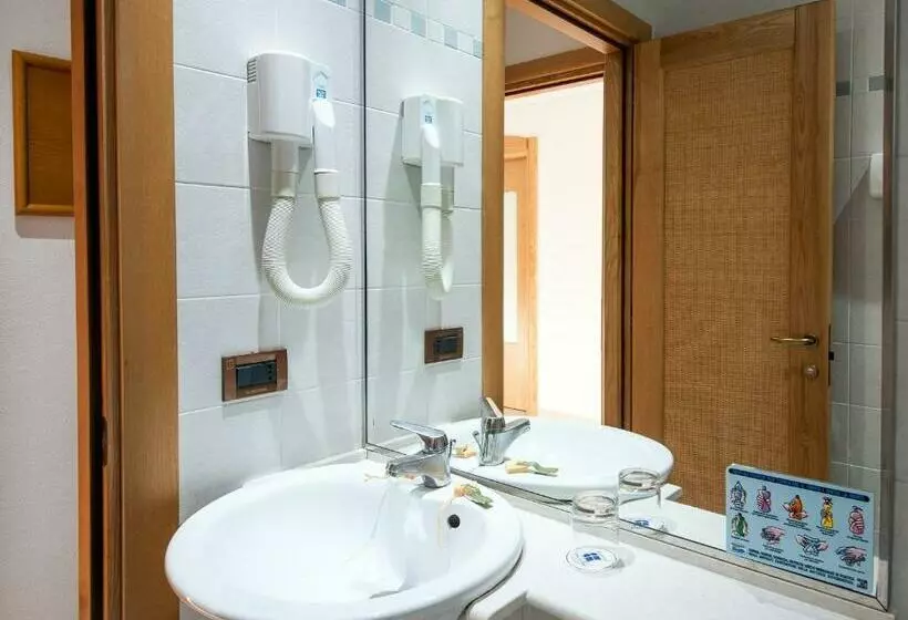 スタンダードシングルルーム, Ecoresort Le Sirene Caroli Hotels