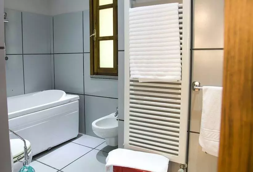 スーペリアールーム, Locanda Di Alia   B&b