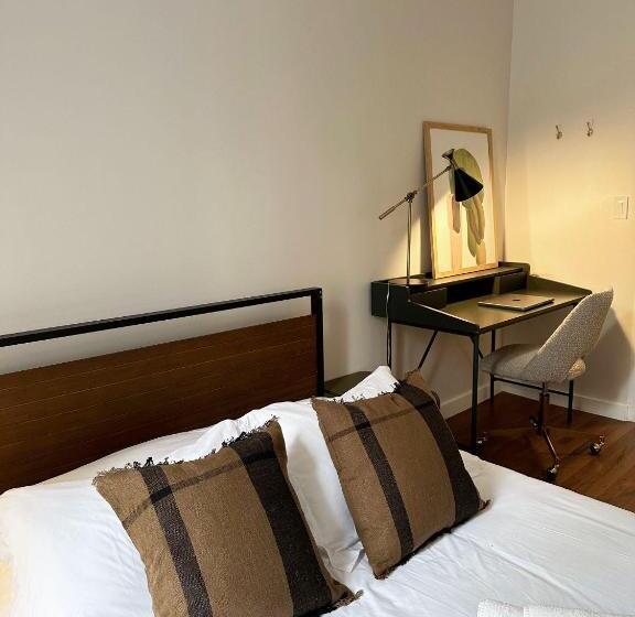 带共用浴室的标准房间, Outsite Chelsea