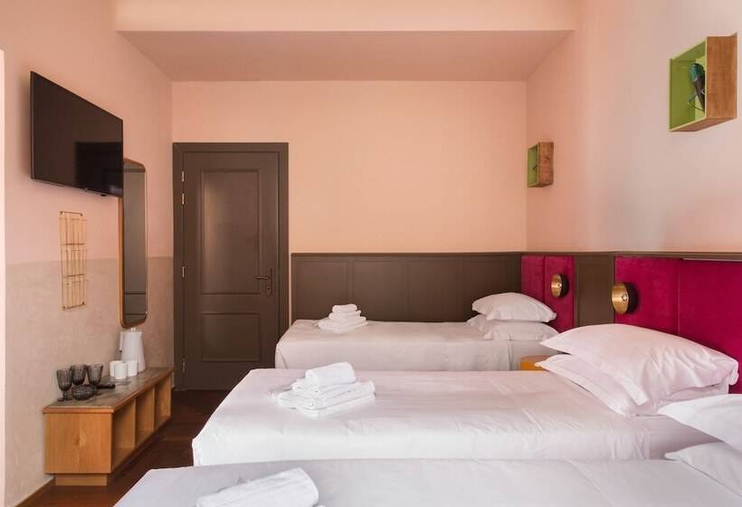 חדר בסיסי לשלושה, Condominio Monti Boutique