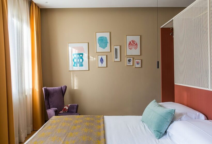 חדר סטנדרט לארבעה, Condominio Monti Boutique