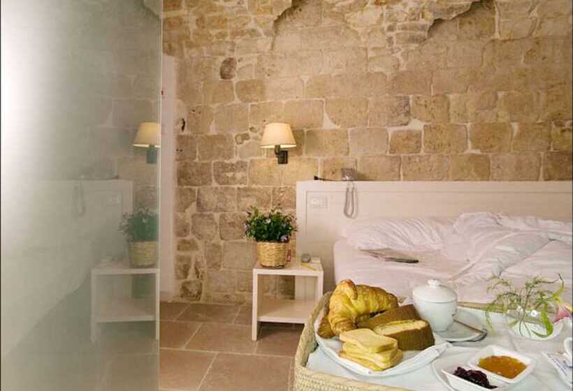 标准间, Corte Altavilla