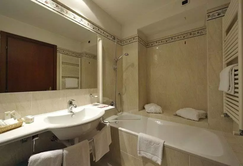 Suite, Eden