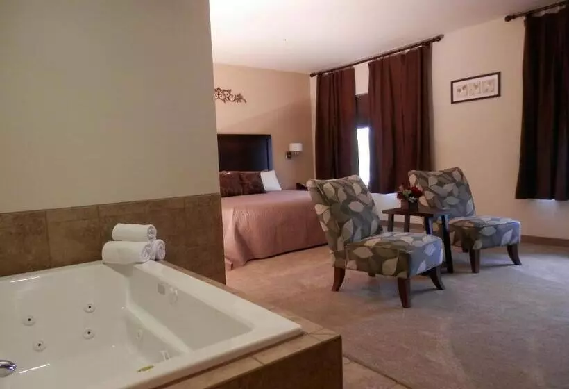 キングサイズベッドのスタンダードルーム, Grand View Inn & Suites