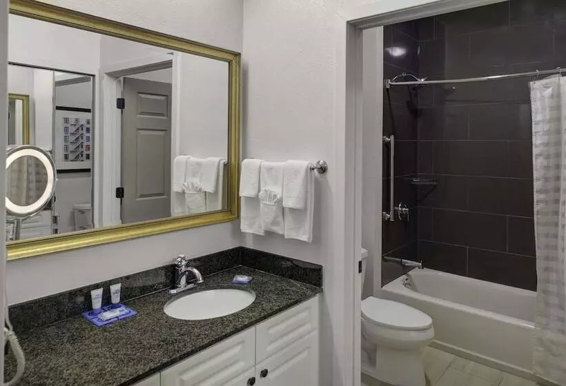 スタンダードスタジオ, Hyatt House Parsippany East