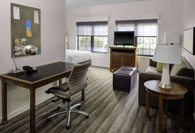 스탠다드 스튜디오, Hyatt House Parsippany East