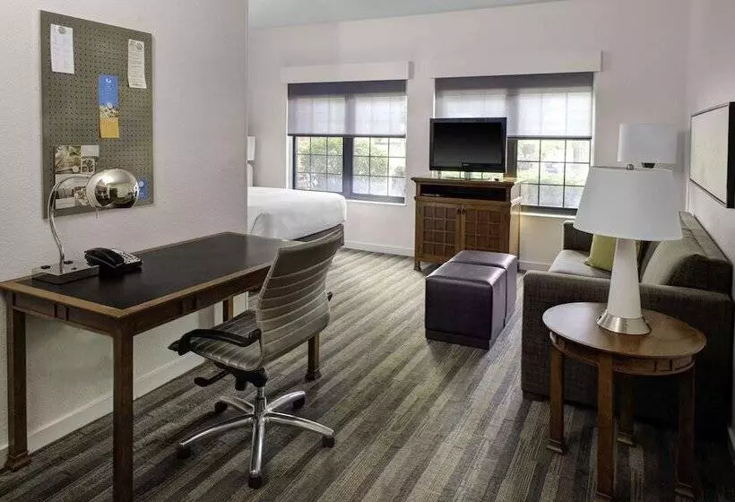 スタンダードスタジオ, Hyatt House Parsippany East