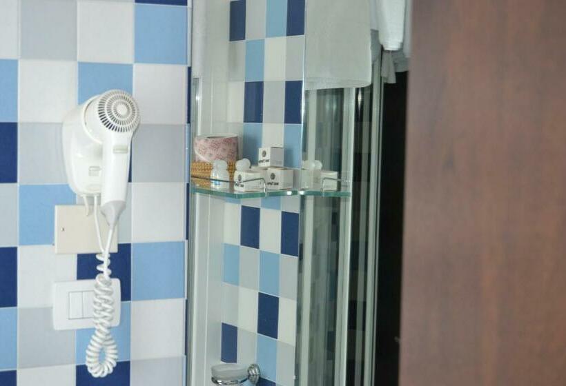 חדר סטנדרט לארבעה, I  Fiorino