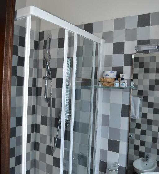 غرفة قياسية, I  Fiorino