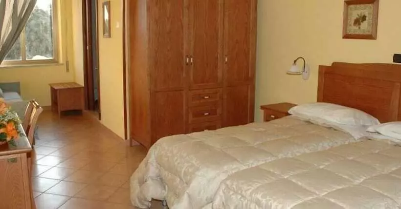 Standard-huone, Il Corsaro