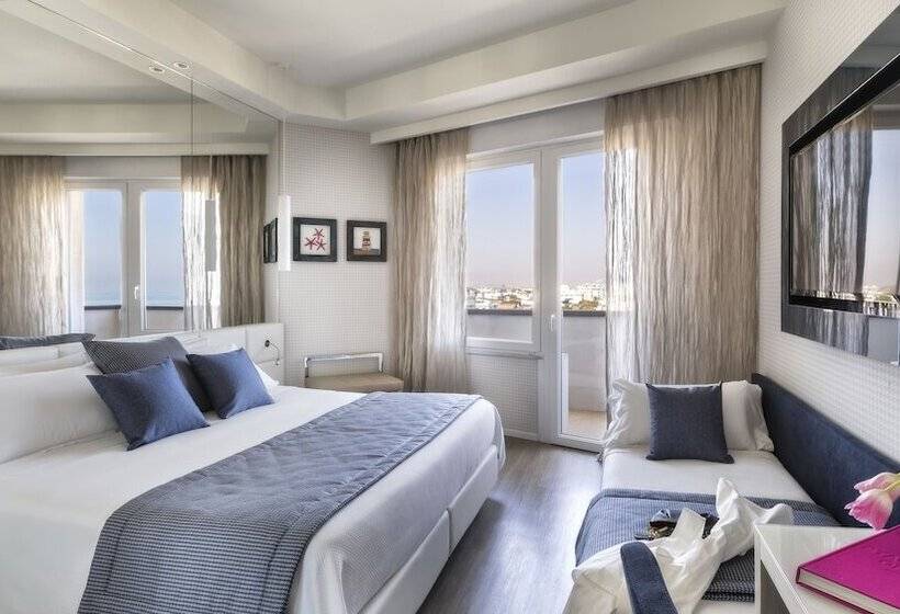 スーペリアトリプルルーム, Nautico