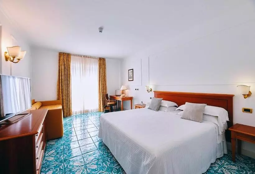 اتاق سوپریور, Oleandri Resort Paestum
