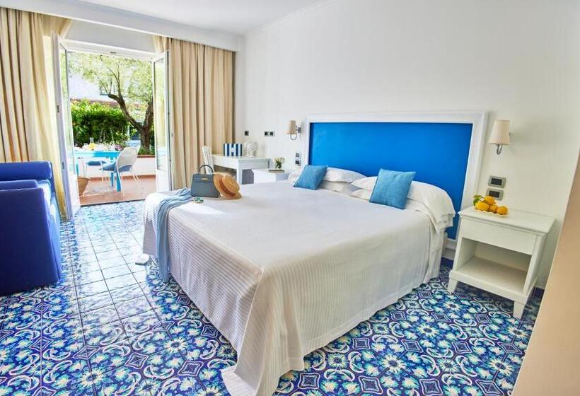 디럭스 룸, Oleandri Resort Paestum