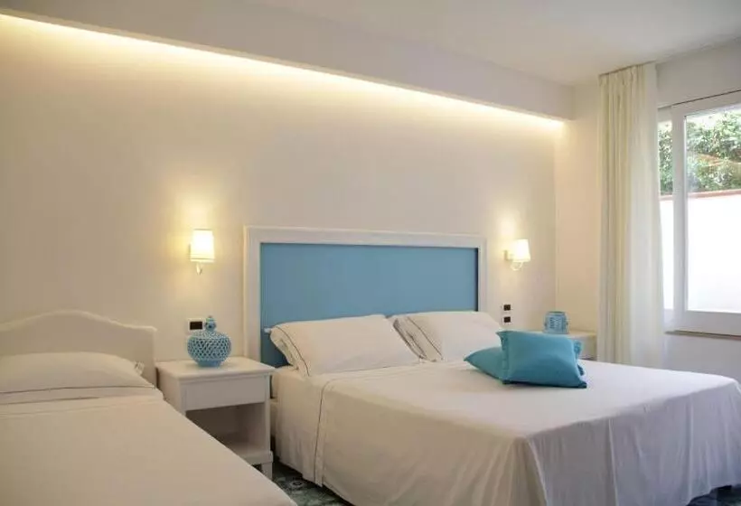 سوییت جونیور, Oleandri Resort Paestum