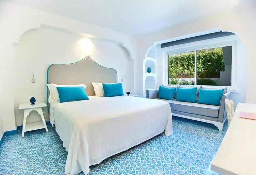 سوییت پرستیژ, Oleandri Resort Paestum