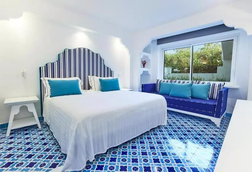 سوییت پرستیژ, Oleandri Resort Paestum