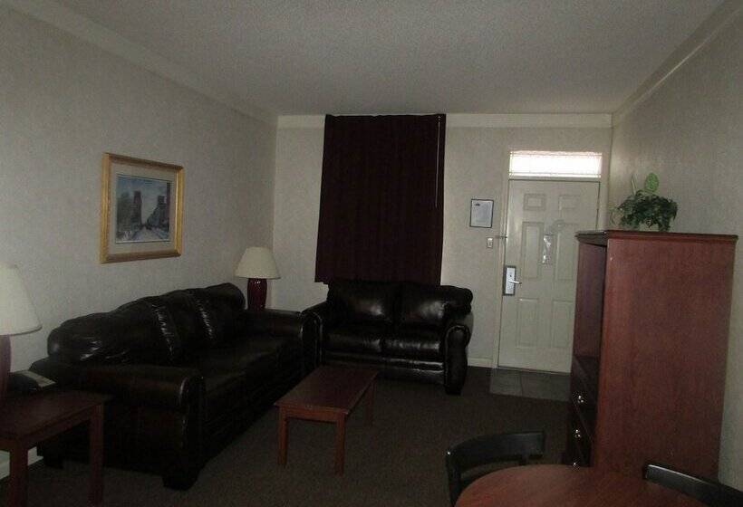 סוויטת 2 חדרי שינה, Plantation Oaks