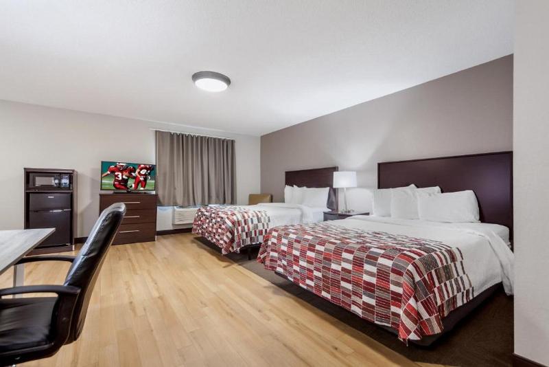 스위트, Red Roof Inn & Suites Omaha Council Bluffs
