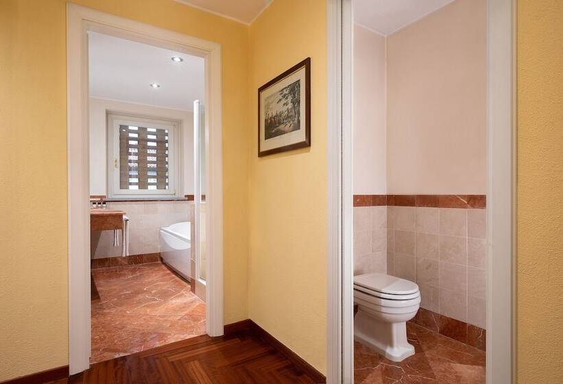 سوییت جونیور, Sina Villa Matilde