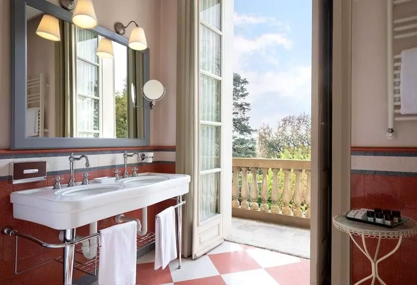 スイート, Sina Villa Matilde