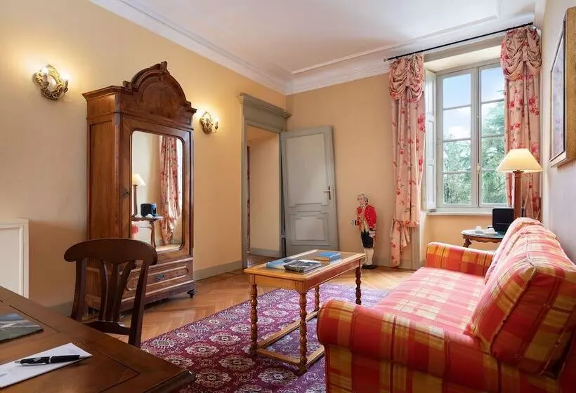 スイート, Sina Villa Matilde