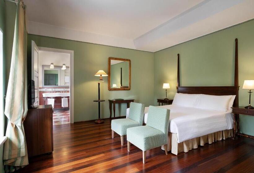 سوییت, Sina Villa Matilde