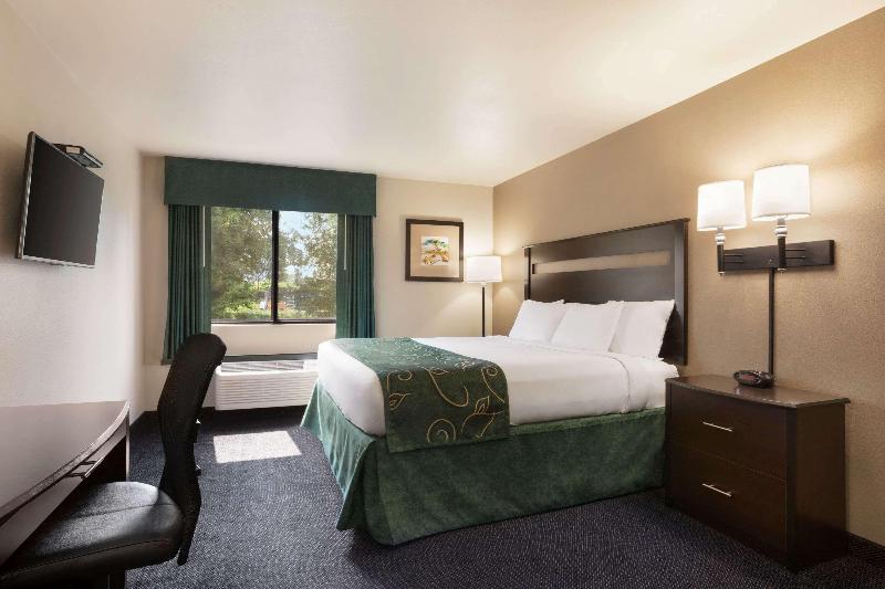 キングサイズベッドのスタンダードルーム, Travelodge By Wyndham Brunswick Near Fredrick