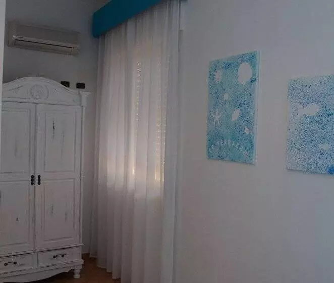 استودیو استاندارد با چشمانداز دریا و بالکن, Residence Le Terrazze