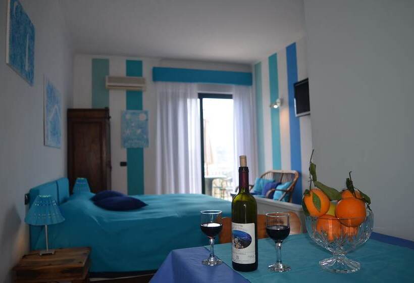 발코니가 있는 바다전망 스탠다드 스튜디오, Residence Le Terrazze