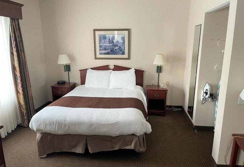 جناح, River Hills Hotel  Mankato