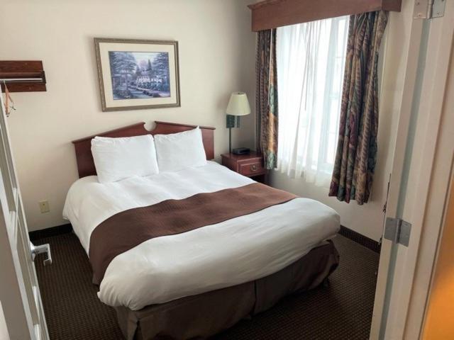 غرفة ديلوكس, River Hills Hotel  Mankato