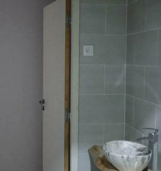 اتاق خانوادگی, Bodygo Hostel