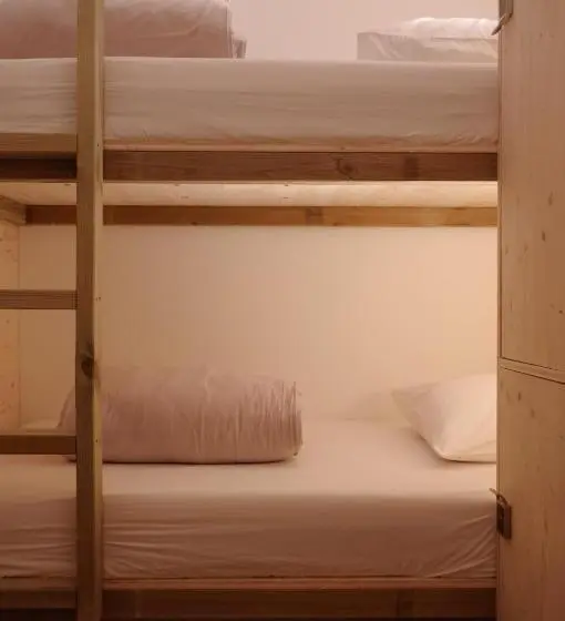 کابین, Bodygo Hostel