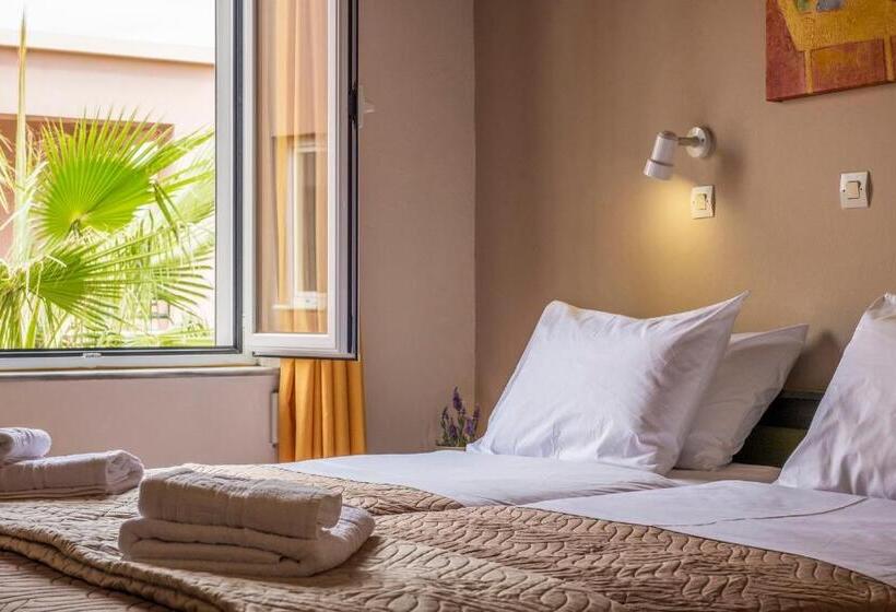 Апартаменты 1 Спальня, Theos Holidays Apartments