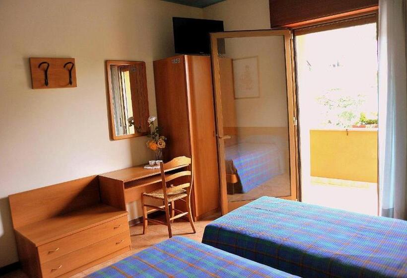 Номер Стандарт Вид на Горы, Locanda Da Cidalie