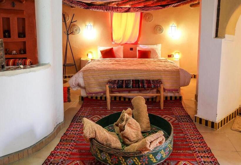 اتاق لوکس چهار تخته, Dune House