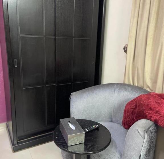 标准间, Arabian Palm