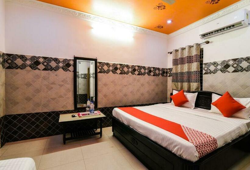 Номер Стандарт, Oyo 33005 Jkr Residency