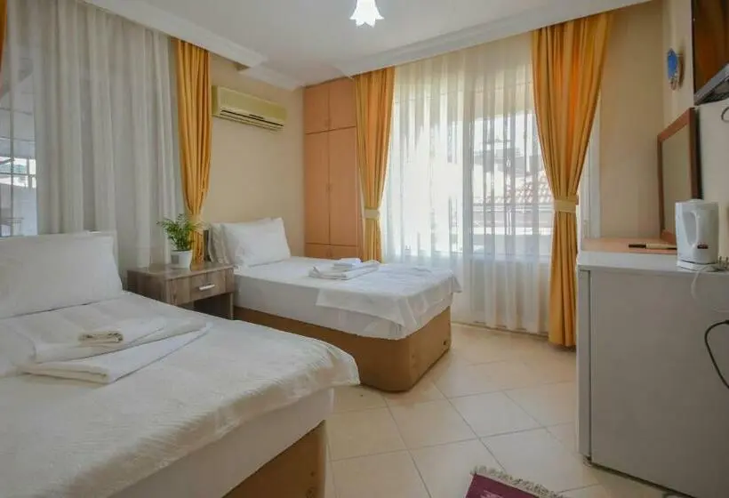 Habitació Estàndard, Huzur Royal