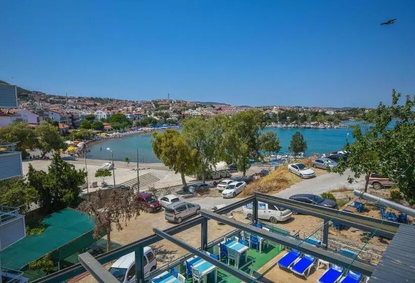 Habitació Triple Estàndard, Huzur Royal