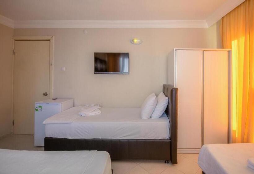 Четырехместный Номер Стандарт, Huzur Royal