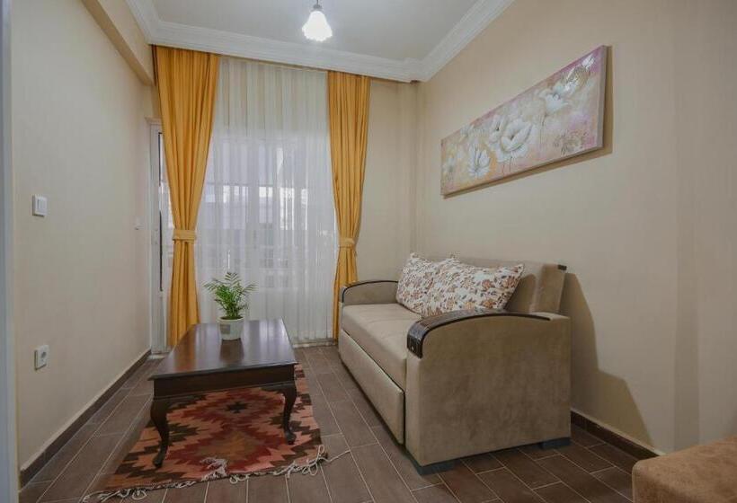 Люкс Повышенной Комфортности, Huzur Royal