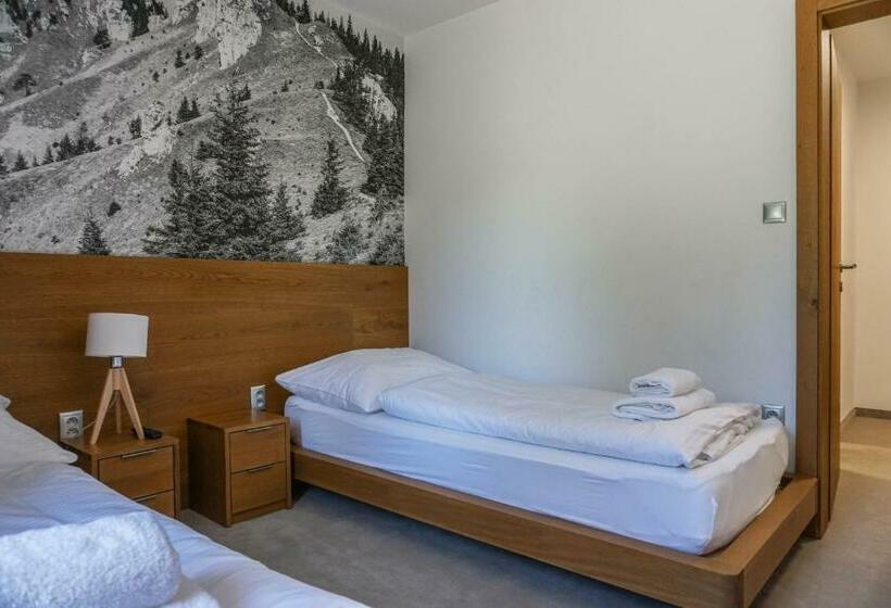 דירת חדר, Penzión Deer