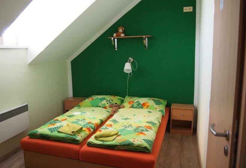 스탠다드 트리플 룸, Penzion U Ivana