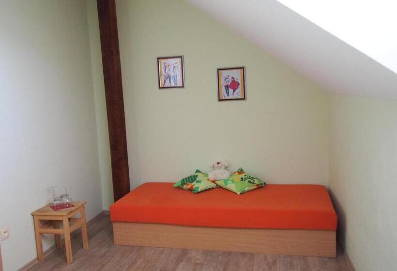 스탠다드 트리플 룸, Penzion U Ivana