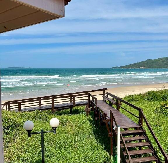 سوییت سوپریور با چشم‌انداز دریا, Pousada Tortuga Do Mariscal