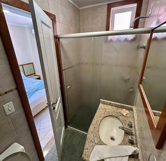 اتاق خانوادگی با چشم‌انداز جانبی دریا, Pousada Tortuga Do Mariscal