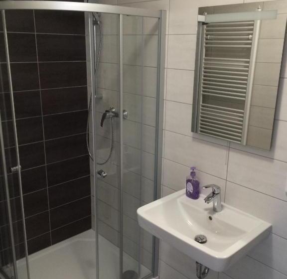 スタンダードトリプルルーム, Villa Marcus